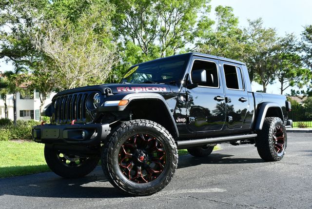 2021 Jeep Gladiator Rubicon 4x4 W/Preferred Package 24R and Fuel Wheels - 22861379 - 21
