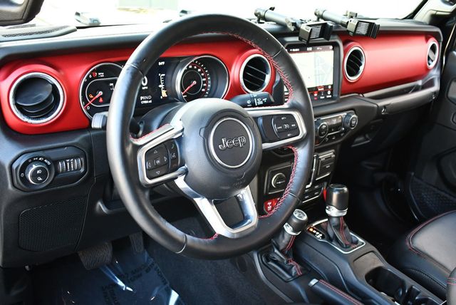 2021 Jeep Gladiator Rubicon 4x4 W/Preferred Package 24R and Fuel Wheels - 22861379 - 52