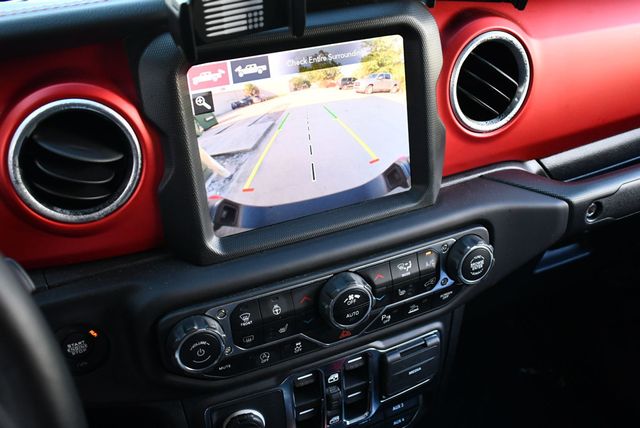 2021 Jeep Gladiator Rubicon 4x4 W/Preferred Package 24R and Fuel Wheels - 22861379 - 54