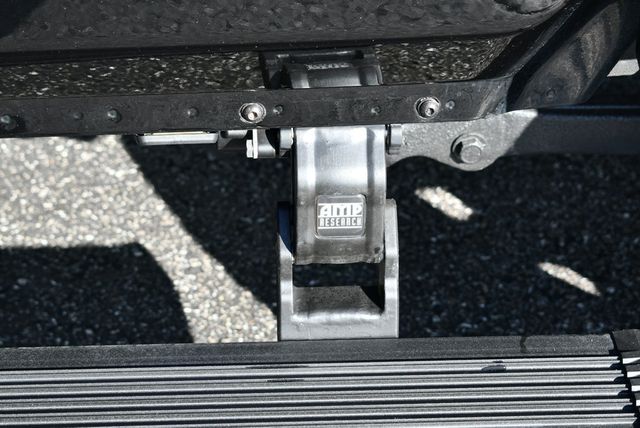 2021 Jeep Gladiator Rubicon 4x4 W/Preferred Package 24R and Fuel Wheels - 22861379 - 69