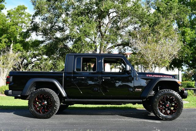 2021 Jeep Gladiator Rubicon 4x4 W/Preferred Package 24R and Fuel Wheels - 22861379 - 7