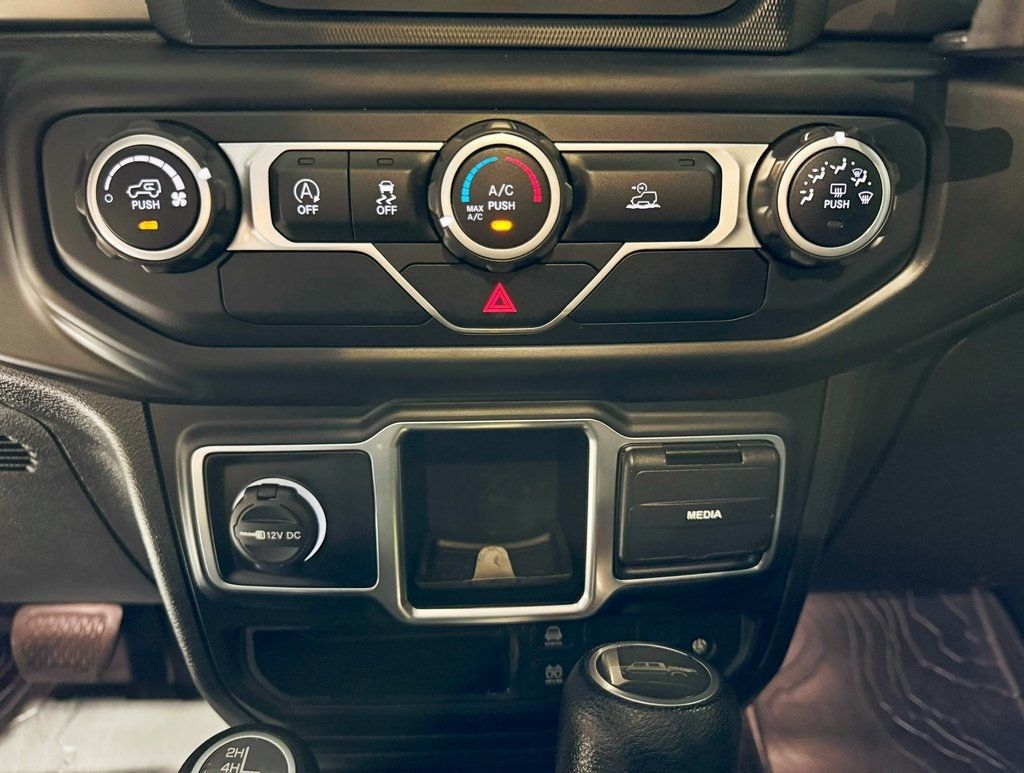 2021 Jeep Gladiator Sport - 22908134 - 22