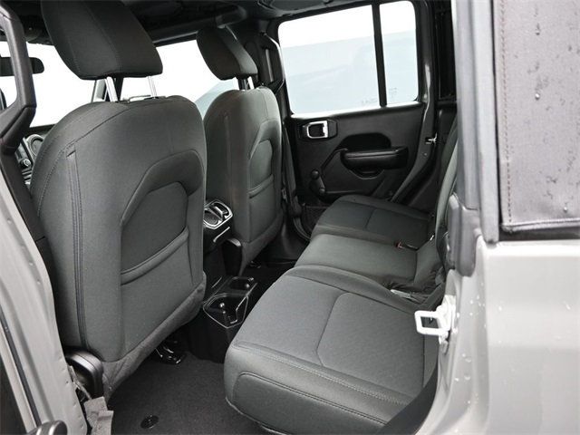 2021 Jeep Gladiator Sport - 22958378 - 11