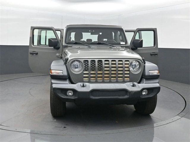 2021 Jeep Gladiator Sport - 22958378 - 36