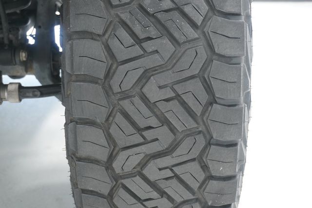 2021 Jeep Gladiator Sport S 4x4 - 23021272 - 28