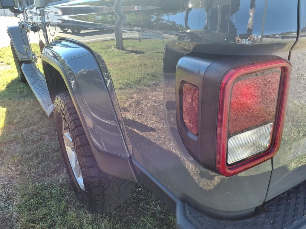 Jeep Gladiator photo 23