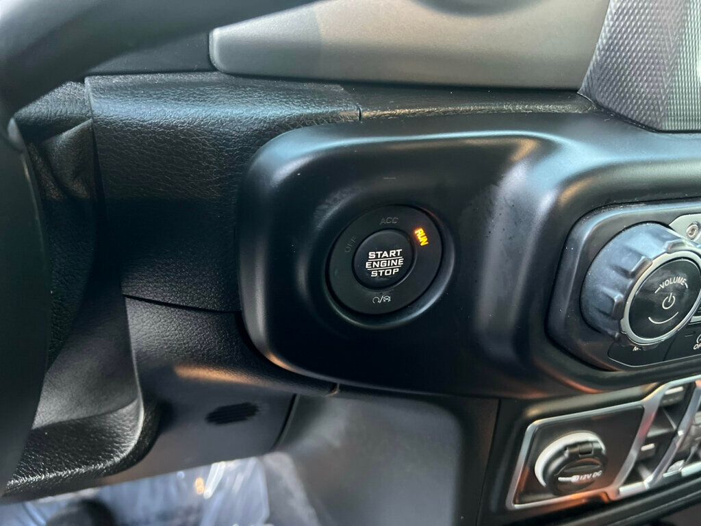 2021 Jeep Gladiator Sport S 4x4 - 22809874 - 25