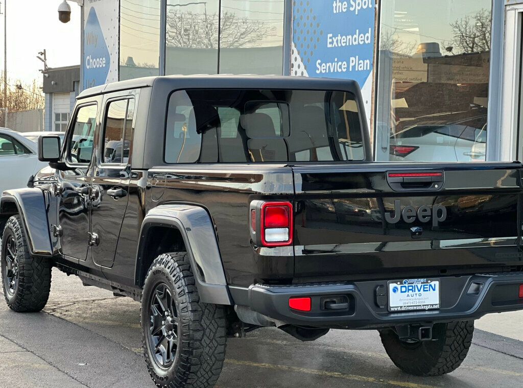 2021 Jeep Gladiator Sport S 4x4 - 22809874 - 2