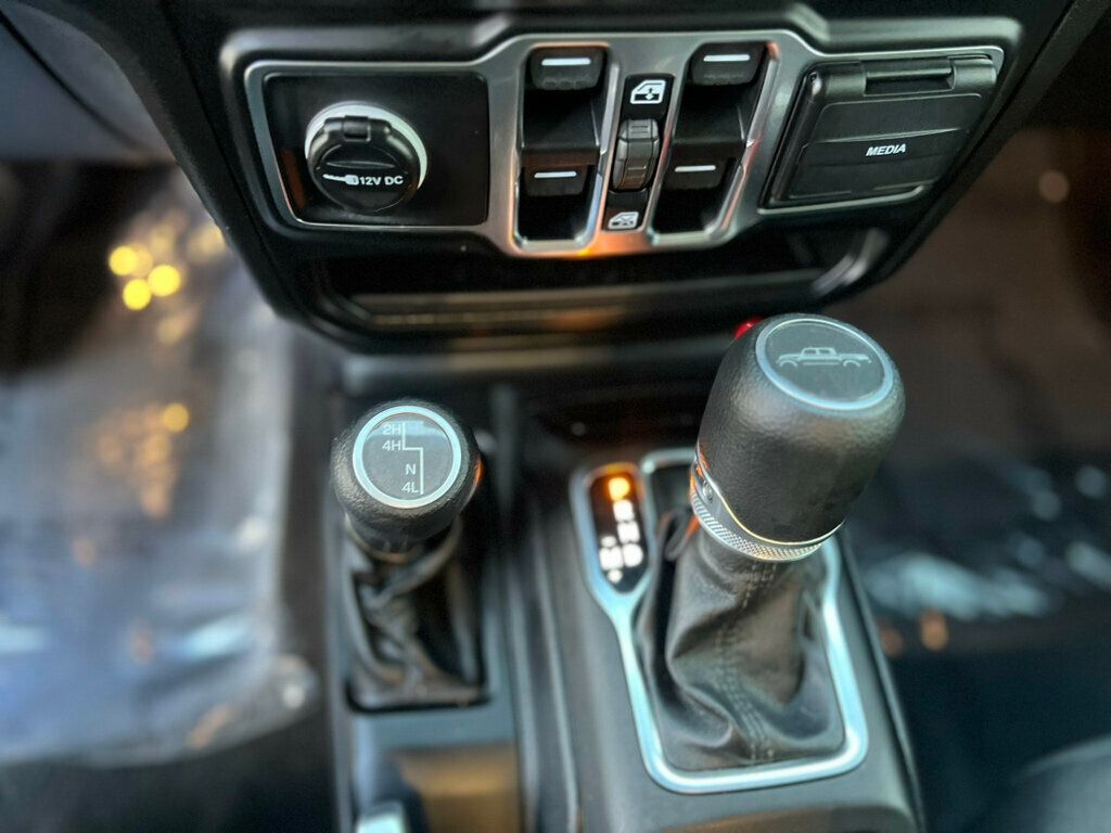 2021 Jeep Gladiator Sport S 4x4 - 22809874 - 32