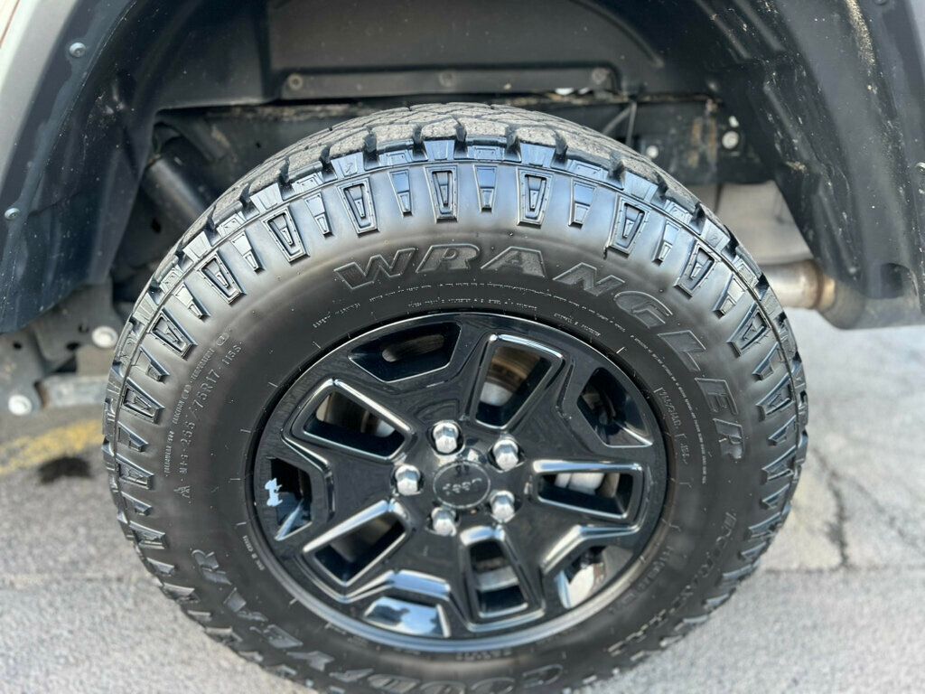 2021 Jeep Gladiator Sport S 4x4 - 22809874 - 42