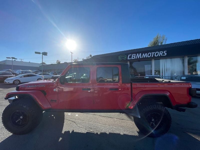 2021 Jeep Gladiator Sport S 4x4 - 22592806 - 24