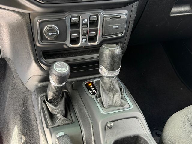 2021 Jeep Gladiator Sport S 4x4 - 23022052 - 24