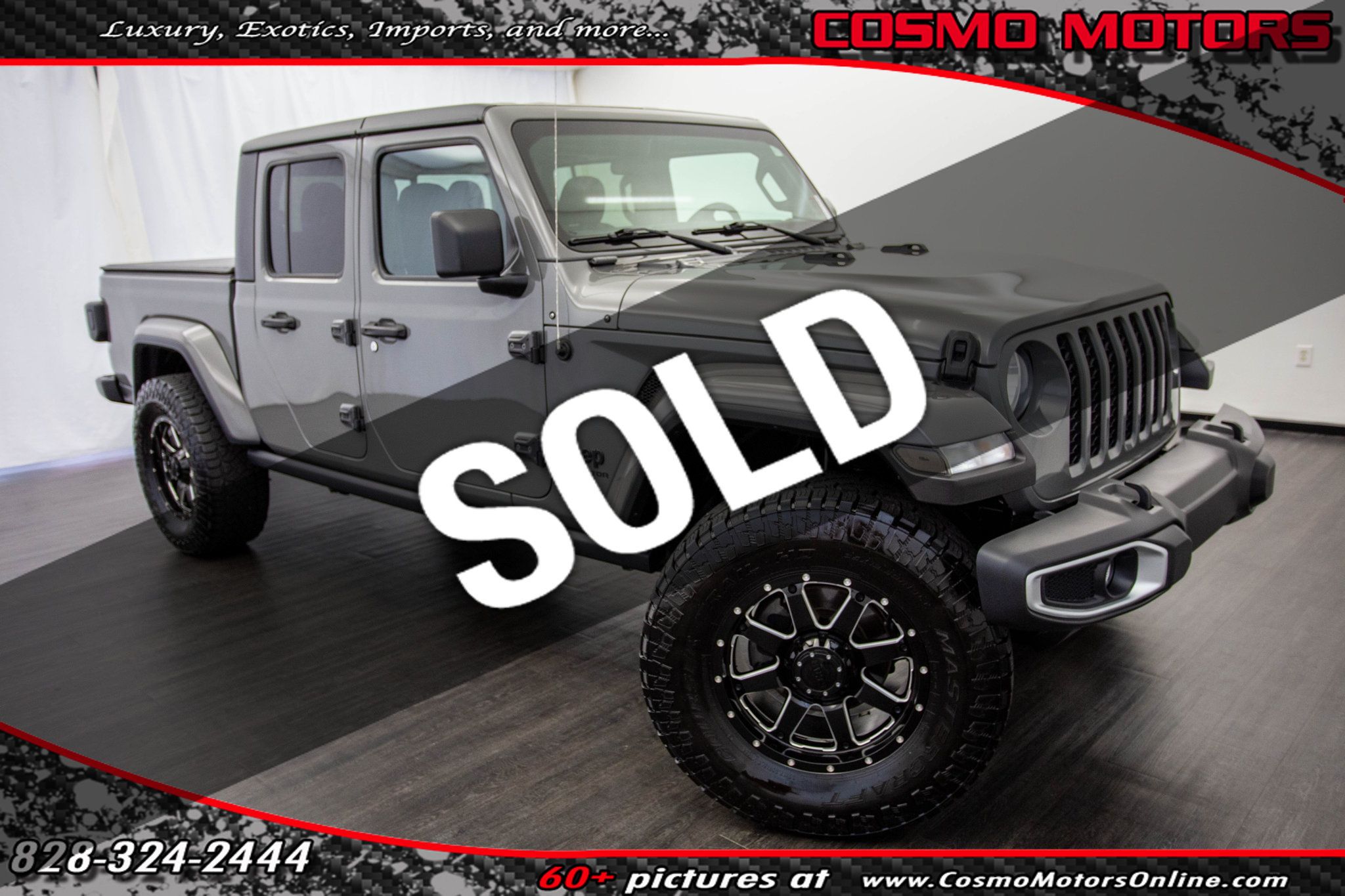 2021 Jeep Gladiator Sport S photo 2