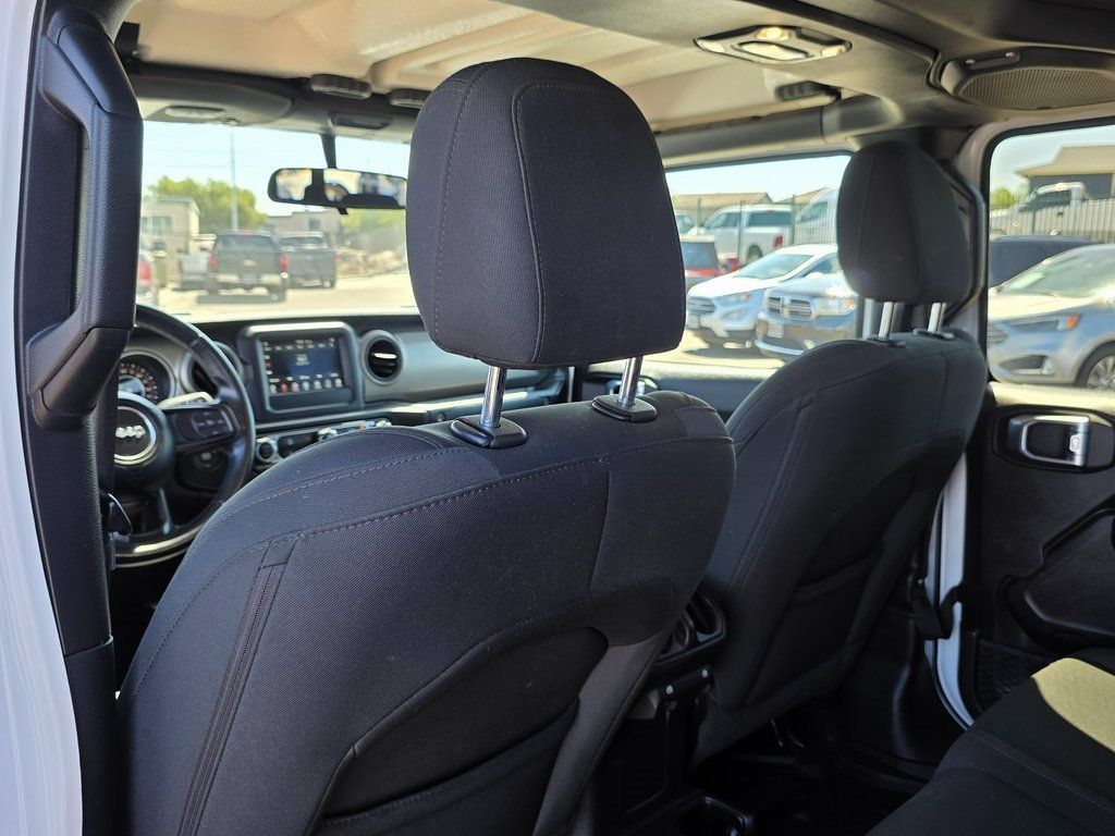 2021 Jeep Gladiator Willys 4x4 - 22923175 - 18