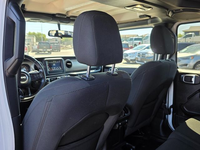 2021 Jeep Gladiator Willys 4x4 - 22923175 - 18