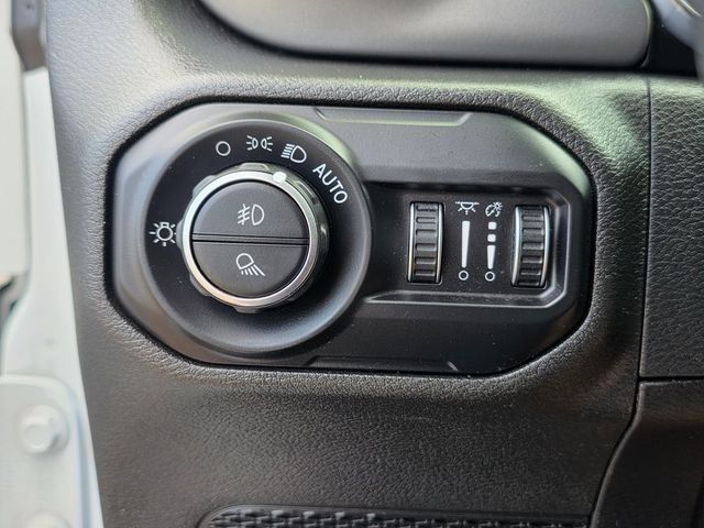 2021 Jeep Gladiator Willys 4x4 - 22923175 - 42