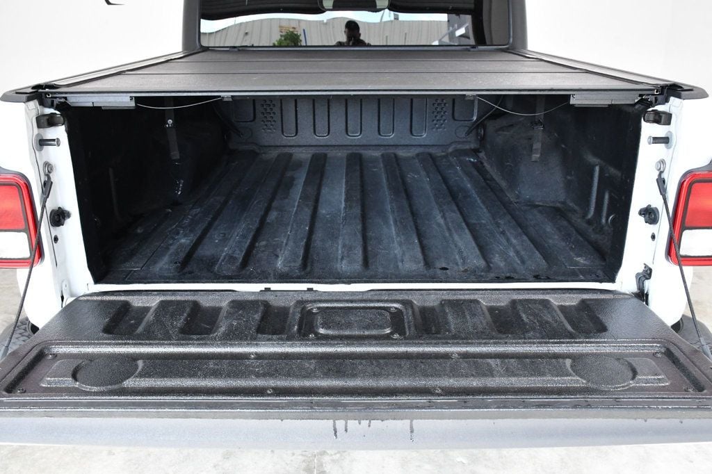 2021 Jeep Gladiator Willys 4x4 - 22935960 - 12