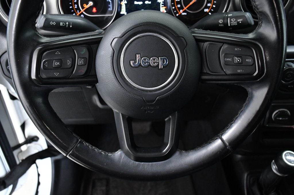 2021 Jeep Gladiator Willys 4x4 - 22935960 - 20