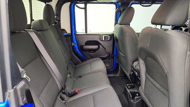 2021 Jeep Gladiator Willys 4x4 - 23097058 - 22