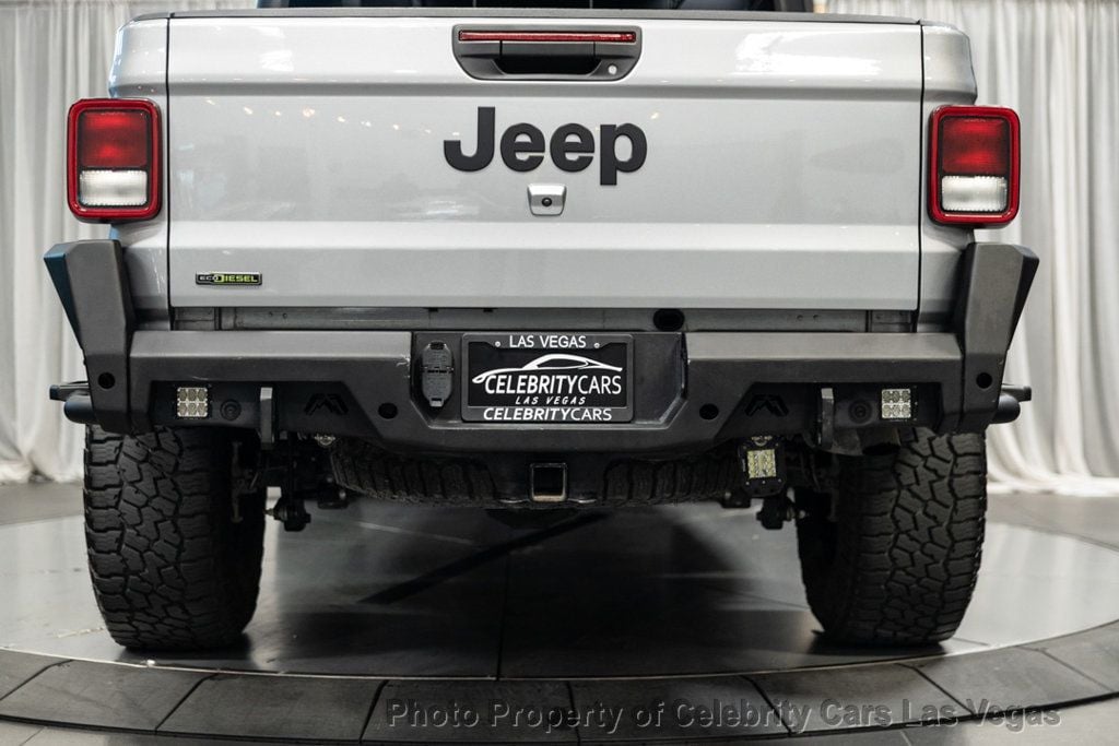 2021 Jeep Gladiator Sport photo 13