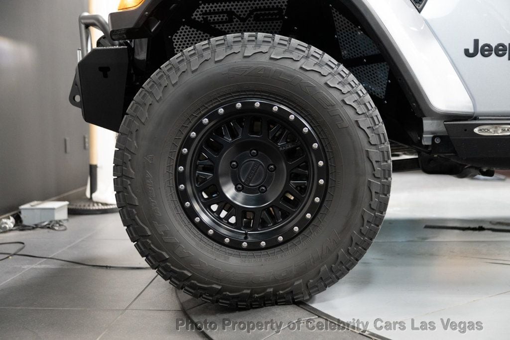 2021 Jeep Gladiator Sport photo 39