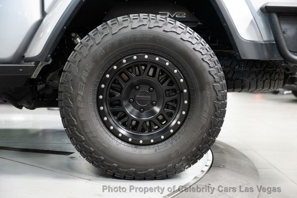 2021 Jeep Gladiator Sport photo 40