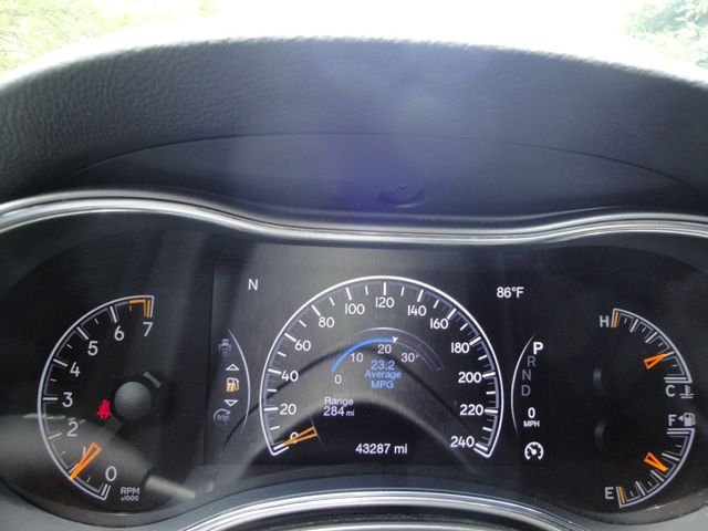 2021 Jeep Grand Cherokee 4X4 *LIMITED-EDITION*, 1-OWNER, LOADED, MINT-COND - 22884370 - 39