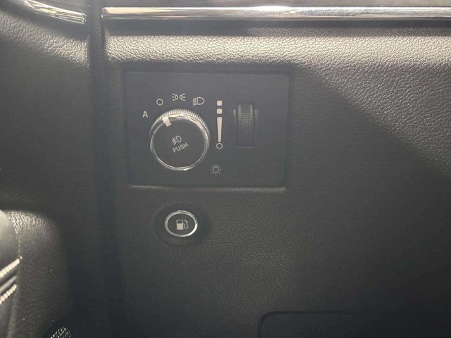 2021 Jeep Grand Cherokee 80th Anniversary 4x4 - 22975790 - 38