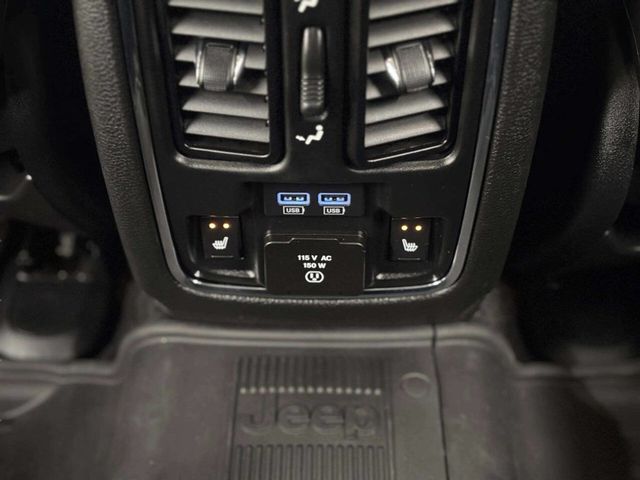 2021 Jeep Grand Cherokee 80th Anniversary 4x4 - 22975790 - 39