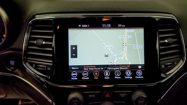 2021 Jeep Grand Cherokee 80th Anniversary 4x4 w/ Trailer-Tow Group IV & Adaptive Cruise - 23080248 - 19