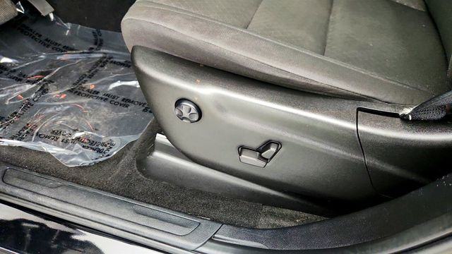 2021 Jeep Grand Cherokee Freedom 4x4 with Power Sunroof - 22957580 - 11