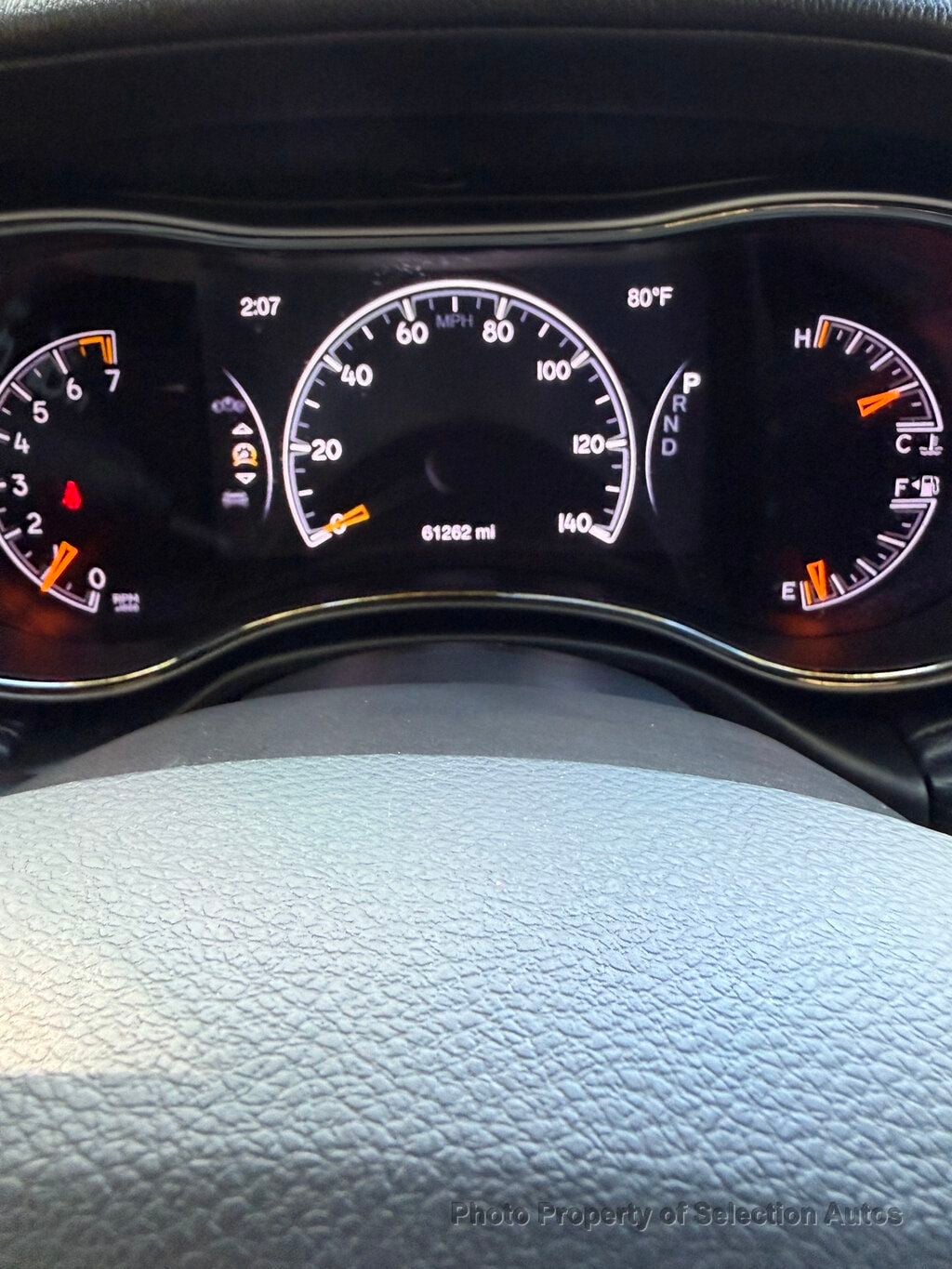 Jeep Grand Cherokee photo 32