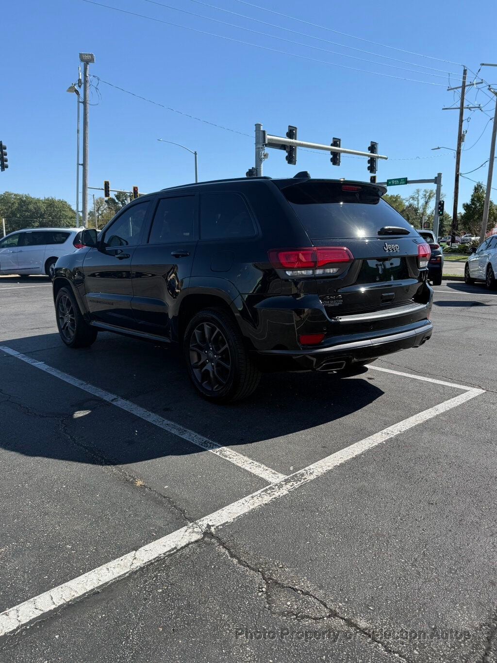 Jeep Grand Cherokee photo 6