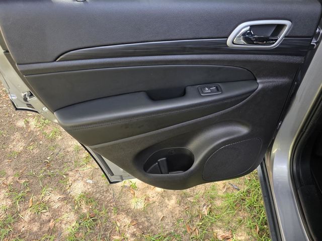 2021 Jeep Grand Cherokee Laredo - 23045367 - 29