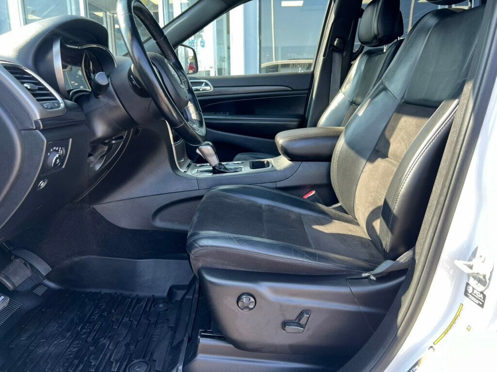 2021 Jeep Grand Cherokee Laredo X photo 8