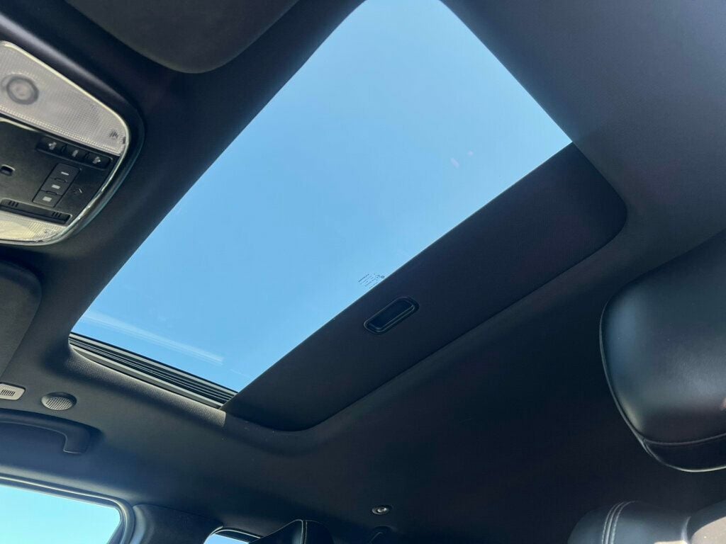 2021 Jeep Grand Cherokee Laredo X photo 20