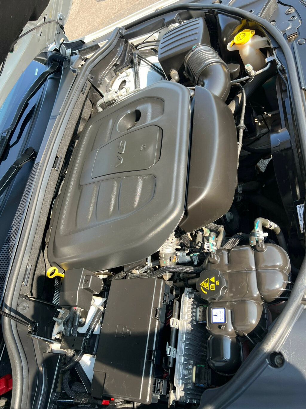 2021 Jeep Grand Cherokee Laredo X photo 6