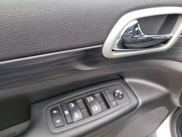 2021 Jeep Grand Cherokee Laredo E Sport Utility 4D - 22778500 - 22