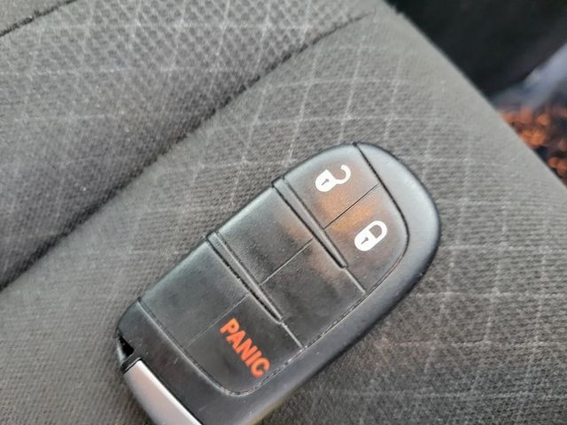 2021 Jeep Grand Cherokee Laredo E Sport Utility 4D - 22778500 - 31