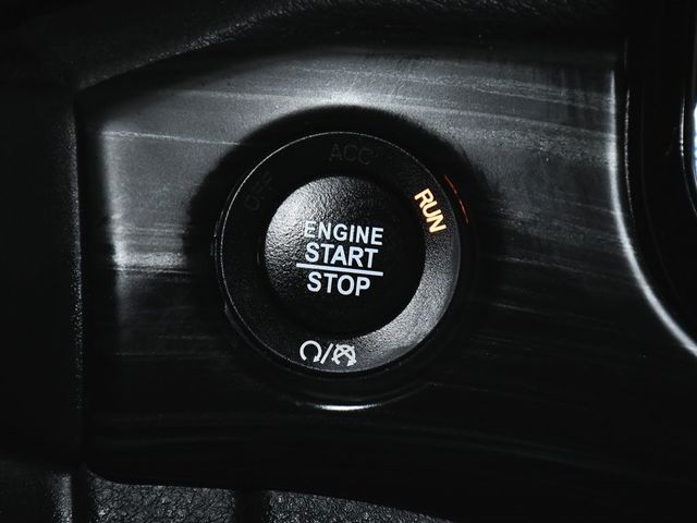 2021 Jeep Grand Cherokee Laredo X - 22970132 - 24