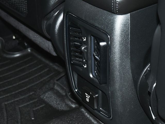 2021 Jeep Grand Cherokee Laredo X - 22970132 - 41