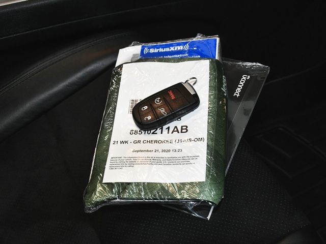 2021 Jeep Grand Cherokee Laredo X - 22970132 - 50