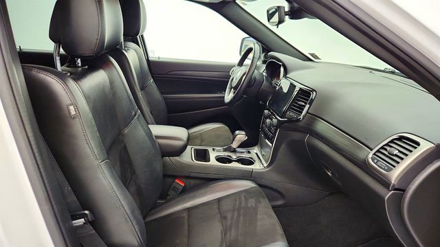 2021 Jeep Grand Cherokee Laredo X 4x2 with Altitude Appearance & ProTech II Packages - 22993624 - 25