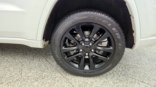 2021 Jeep Grand Cherokee Laredo X 4x2 with Altitude Appearance & ProTech II Packages - 22993624 - 8