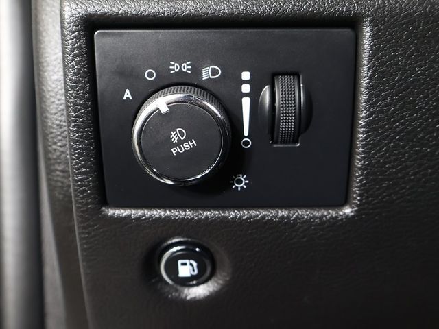 2021 Jeep Grand Cherokee Laredo X 4x4 - 22954682 - 36