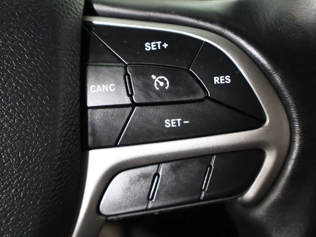 2021 Jeep Grand Cherokee Laredo X 4x4 - 22954682 - 40