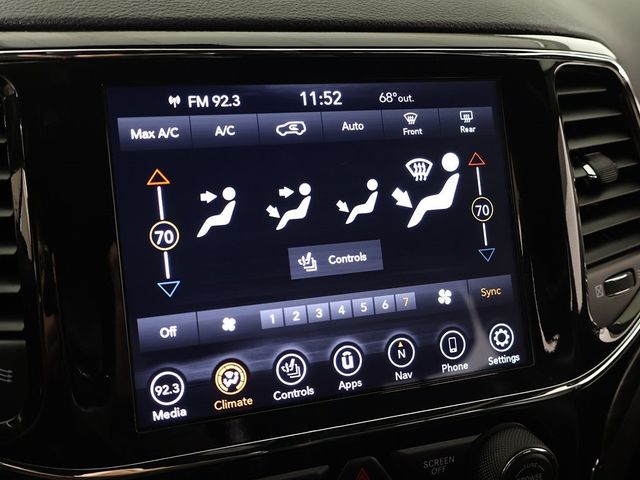 2021 Jeep Grand Cherokee Laredo X 4x4 - 22954682 - 44