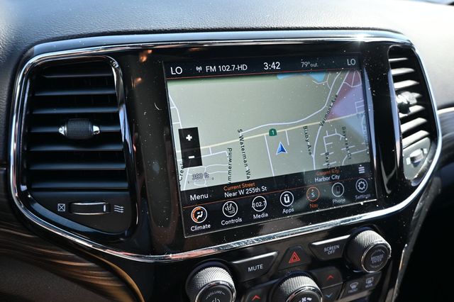 2021 Jeep Grand Cherokee Laredo X 4x4 Altitude Appearance Package - 23017877 - 13