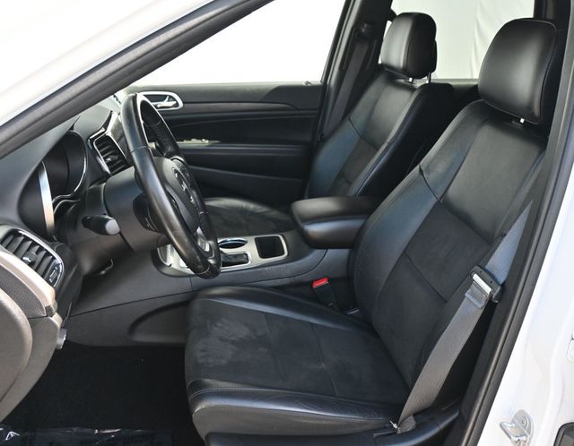 2021 Jeep Grand Cherokee Laredo X 4x4 Altitude Appearance Package - 23017877 - 15