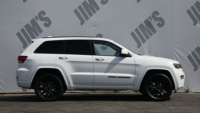 2021 Jeep Grand Cherokee Laredo X 4x4 Altitude Appearance Package - 23017877 - 3